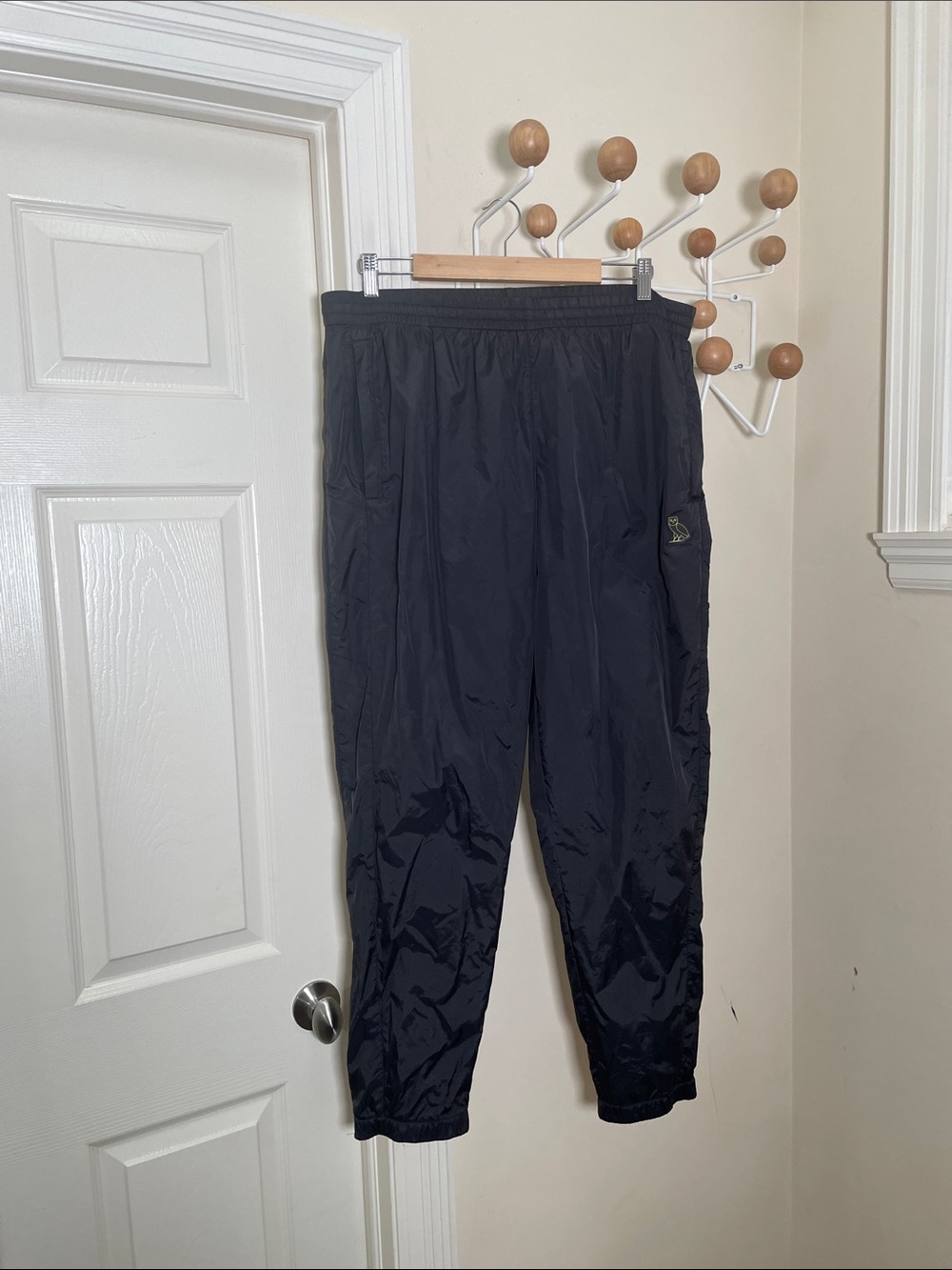 OVO - Classic Tapered Leg Slush Windbreaker Pants - Black - XXL